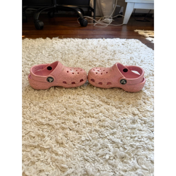 Girls Crocs Pink Glitter Sandals Size 6 - Picture 3 of 5